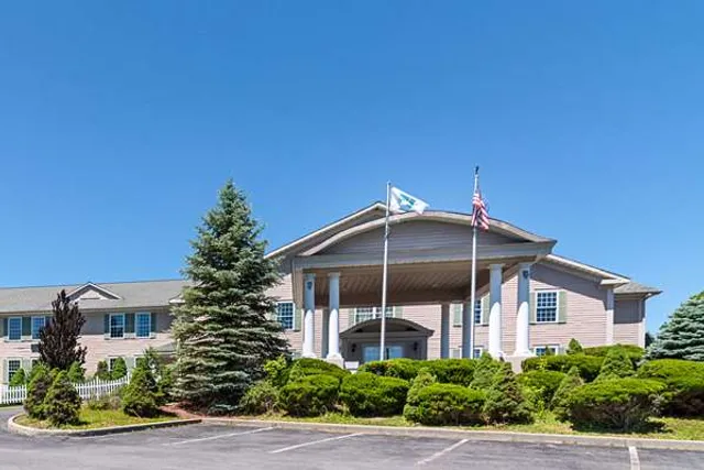Quality Inn & Suites Schoharie near Howe Caverns