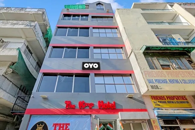 OYO Flagship The Kings Hotel