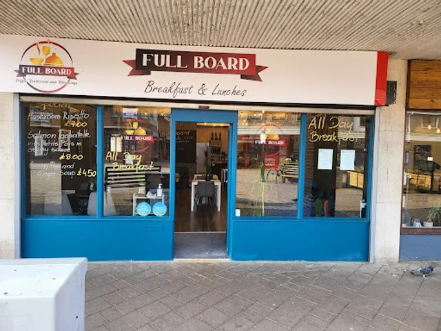 Full Board Restaurant
