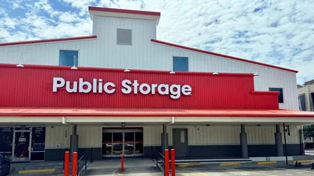 Public Storage