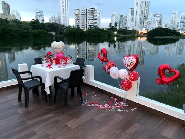 Restaurante-Bar Intriga Tropical