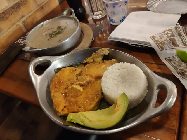 Sopas De Mama y Postres De La Abuela