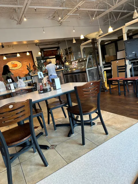 Sandok Sa Palayok - Filipino Restaurant