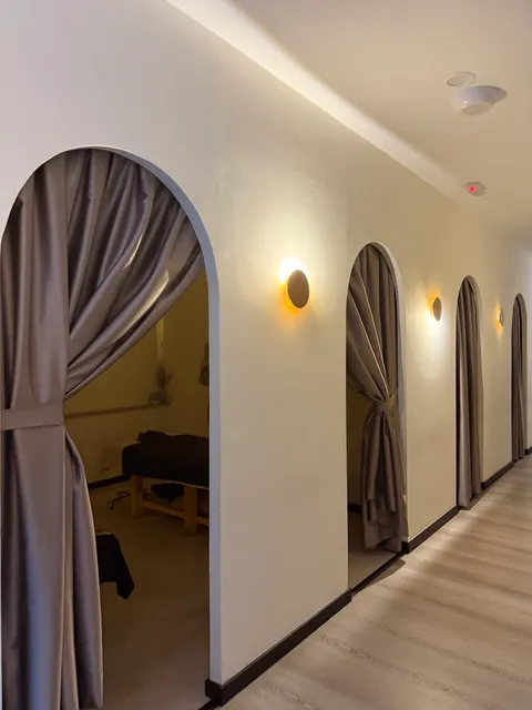 Luna Massage & Reflexology JQ