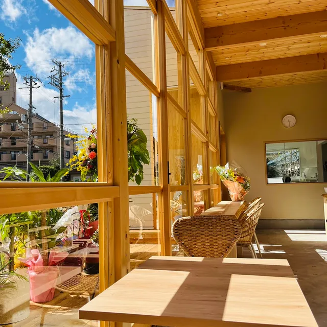 Naturace【トリミングサロン・ドッグカフェ・ドッグラン】