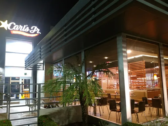 Carl's Jr.