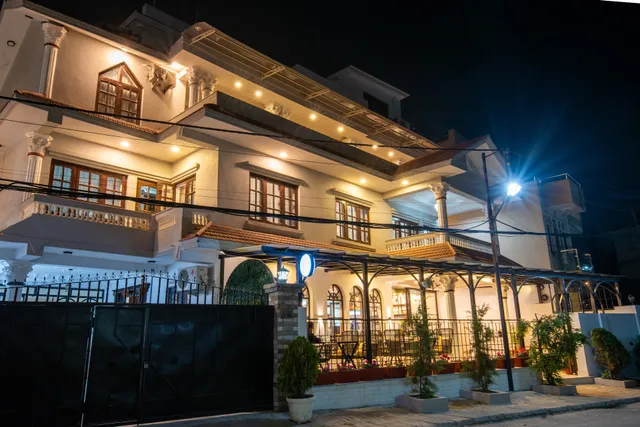 Triluna Bed & Breakfast