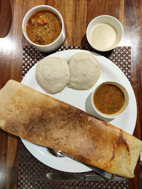 Farm Fresh - Restaurant & Cafe