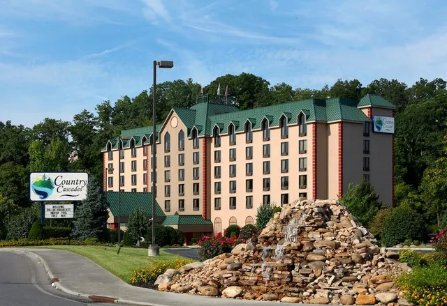 Country Cascades Waterpark Resort