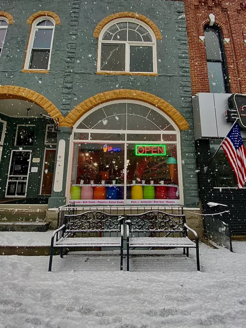 Great Lakes Candy & Cones