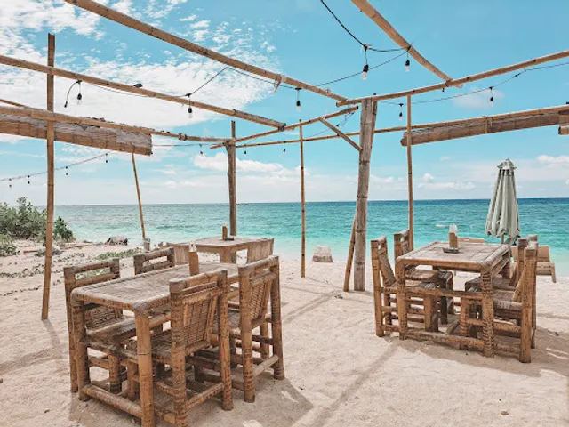 Adeng-Adeng Beach Restaurant and Bar