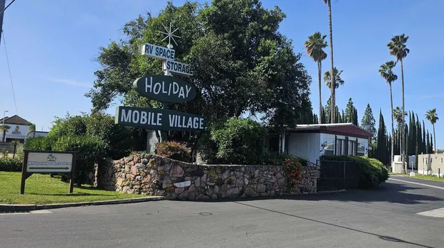 Holiday Mobile Village - 55+ Mobile Home Park