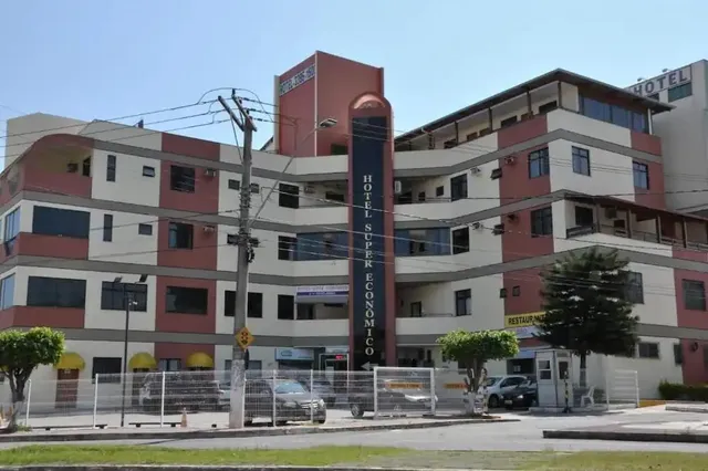 Hotel Super Econômico