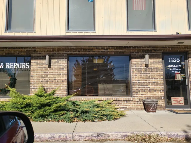 A Quality Pawn & Jewelry