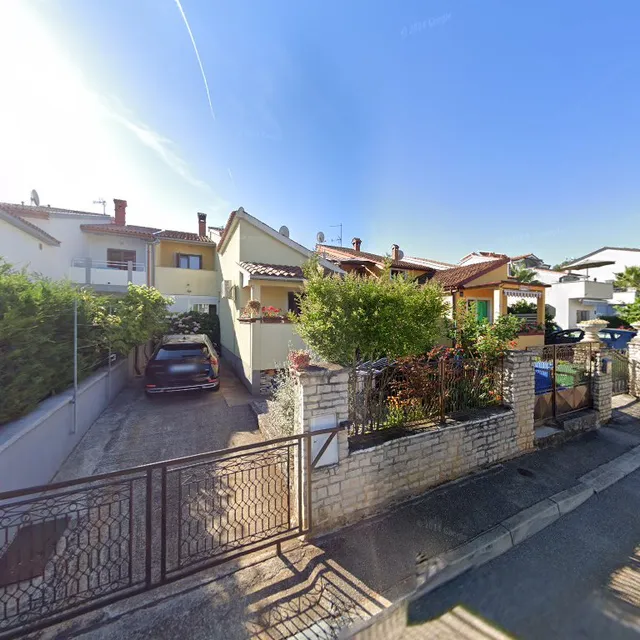 Apartments Rozalina 3