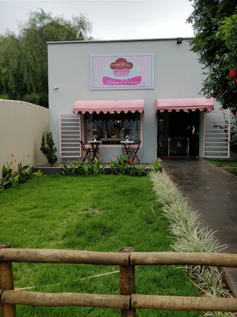 Mimos de Vó Bolos e Pães Especiais