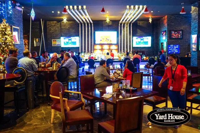 Grand Yard House (Sports House )