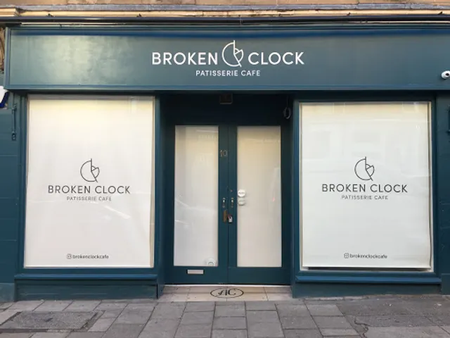 Broken Clock Cafe & Patisserie