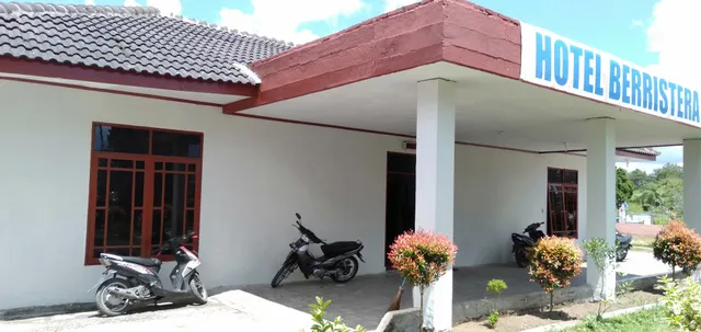 Capital O 92214 Beristera Hotel