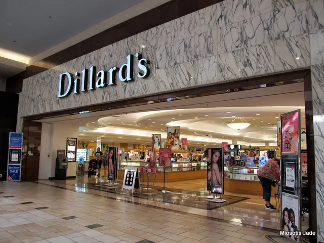 Dillard's