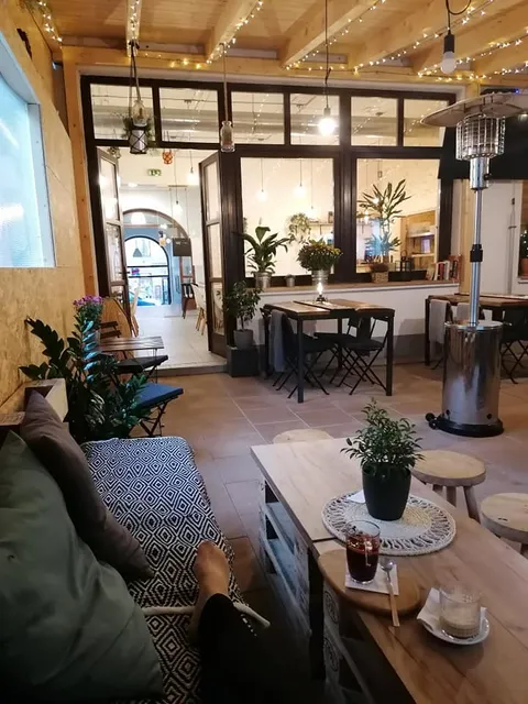 Garden Restaurant Food Concept Brno