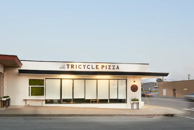 Tricycle Pizza