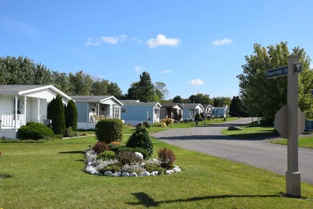 Eagle Crest Manufactured Home Community