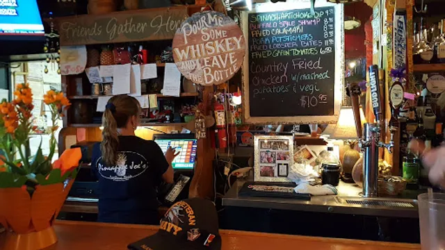 Pineapple Joe's Grill & Raw Bar