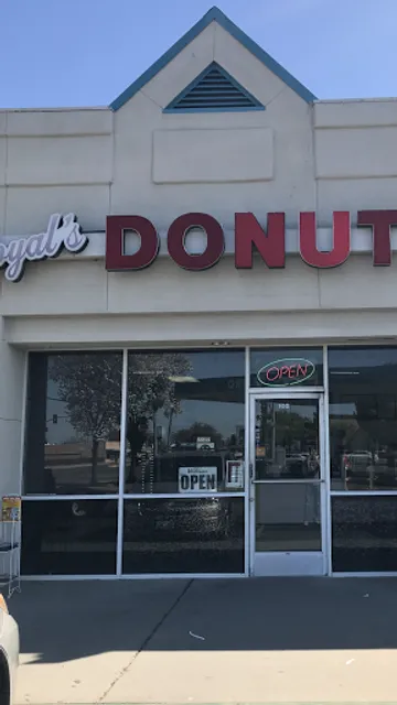 Royal's Donuts