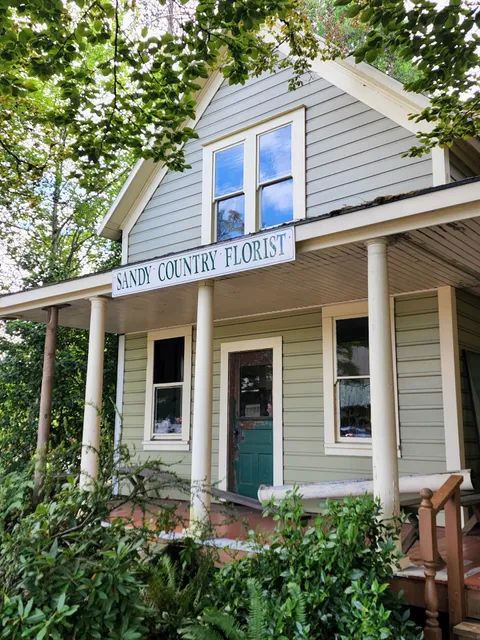 Sandy Country Florist