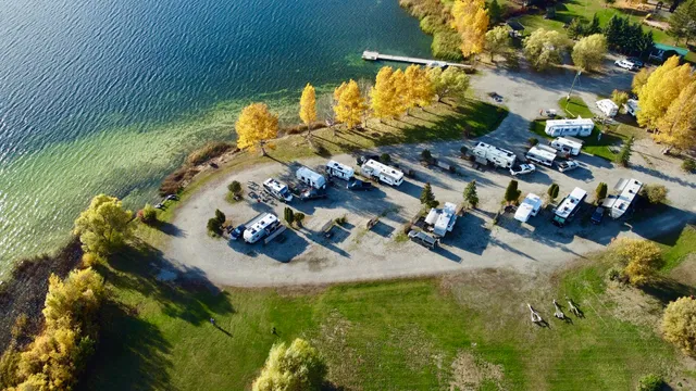 Robert's Roost Resort