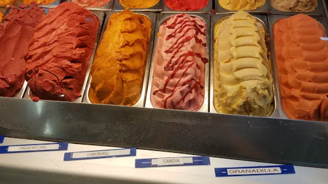 Mateo's Ice Cream & Fruit Bars