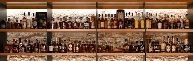 Kinfolk Cocktail Lounge & Spirits Library