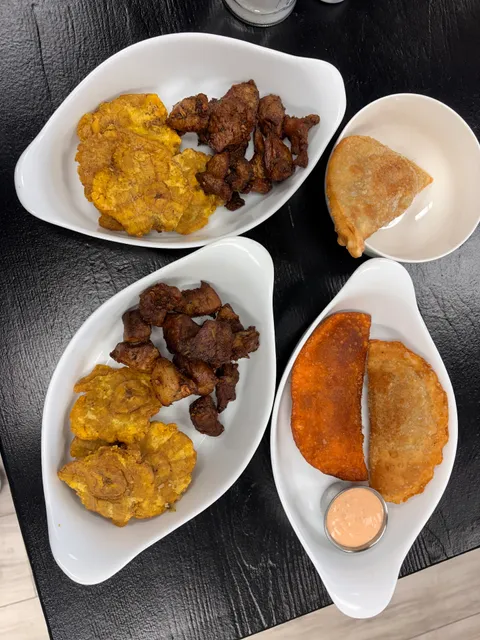 Carbone's & More Restaurant LLC