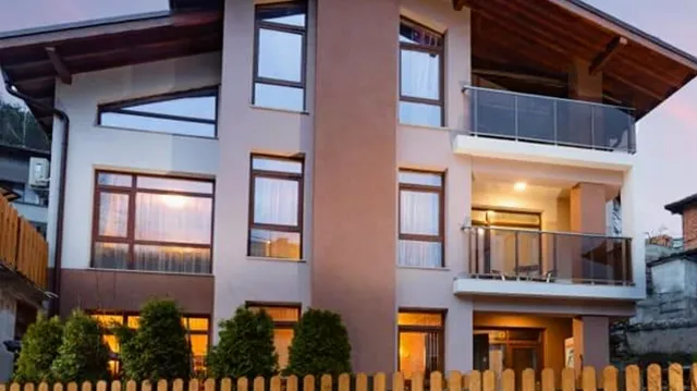 Къща за гости "Никола"