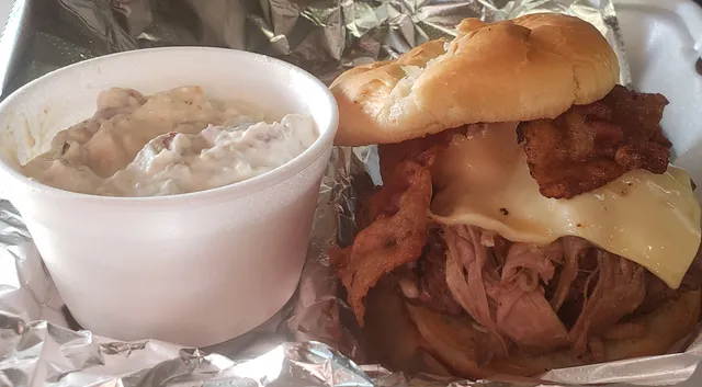 Cynful Smokehouse & Creamery