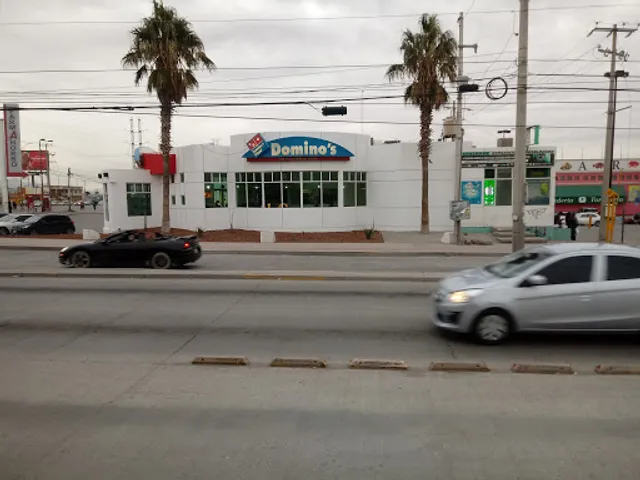 Domino's Cd. Juárez Henequén