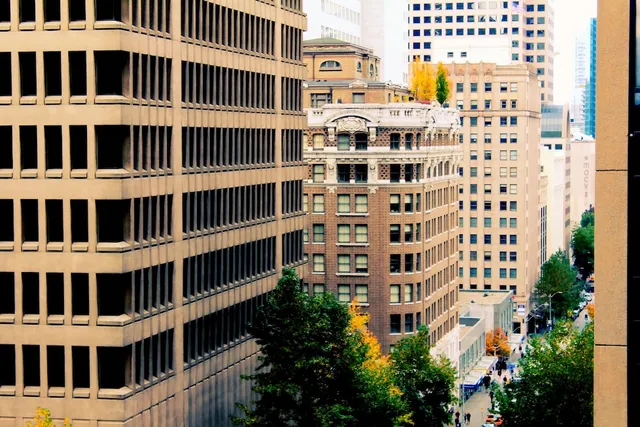 Executive Hotel Pacific