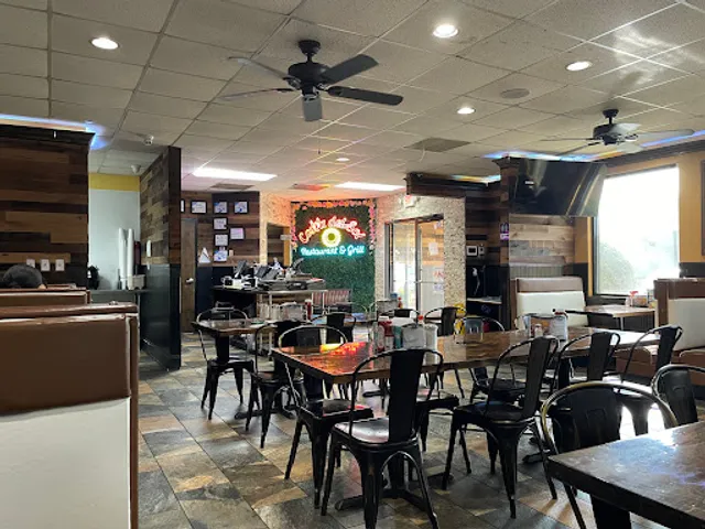 Costa Del Sol #1 South Blvd