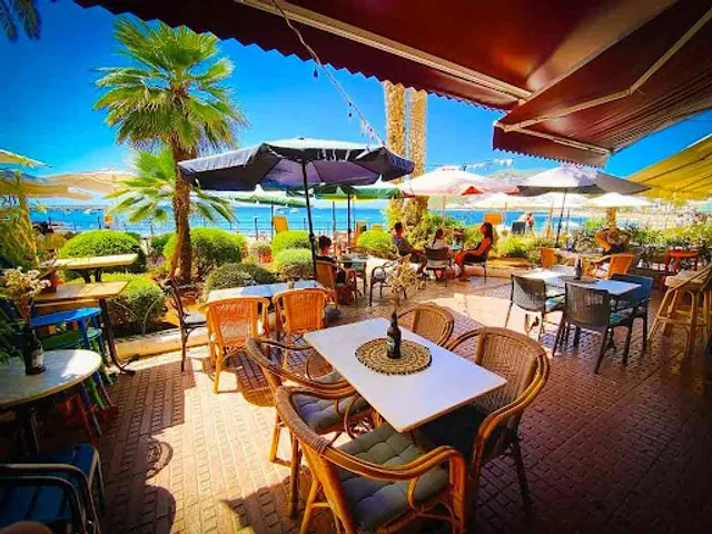 Restaurante Caos Ibiza | Comida Sana en Santa Eulalia del Río