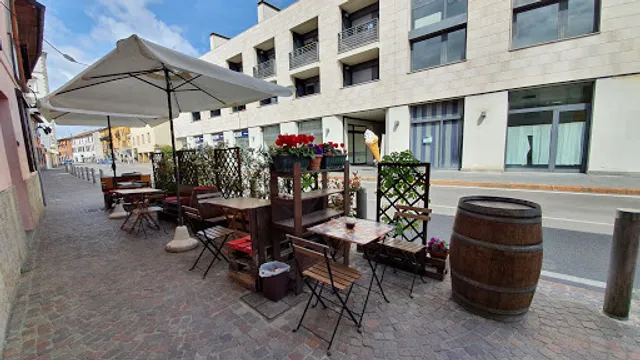 Enoteca La Cantinetta Di Ferraro Giuseppe