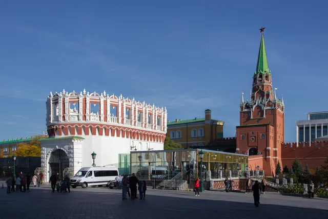 Kutafiya (Predmostnaya) Tower