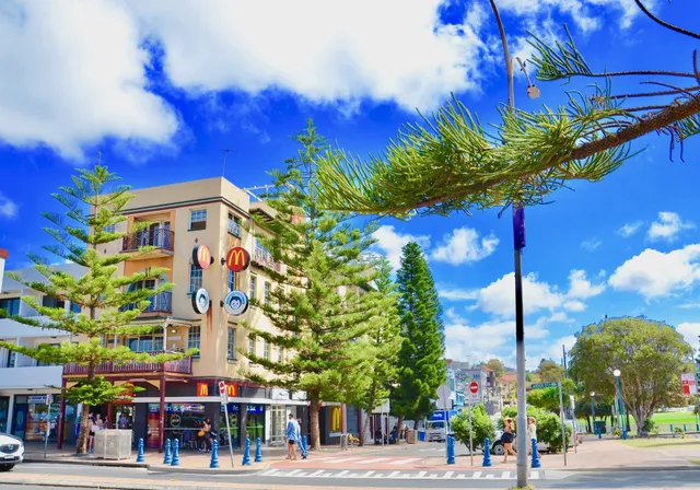 Mad Monkey Hostel, Coogee Beach, Sydney, Australia