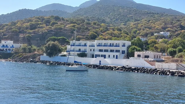 Guest House Polyvotis