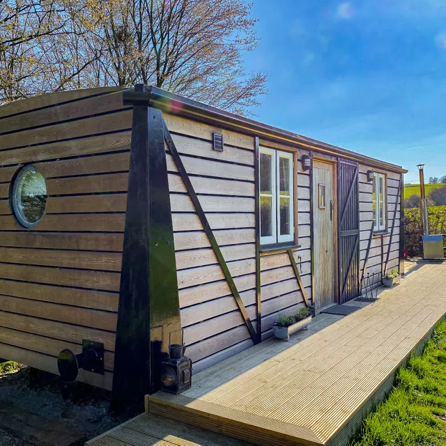 The Hoppers’ Hideaways