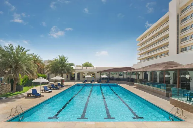 Radisson Blu Hotel & Resort, Al Ain