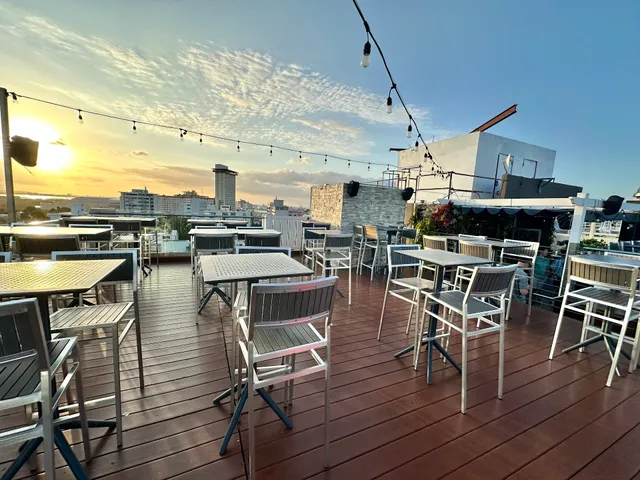 Eter Rooftop & Lounge