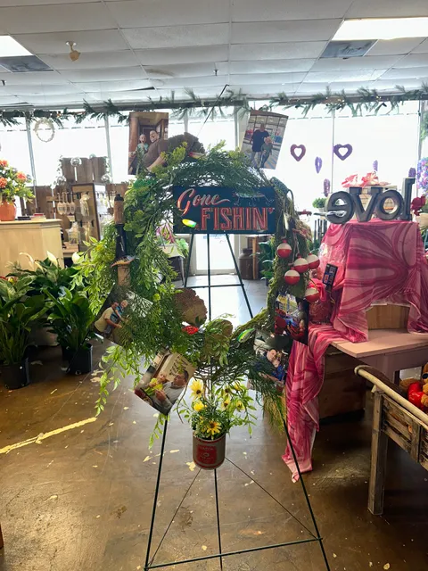 Corinth Flowers & Gifts LLC