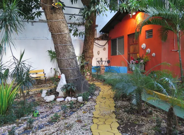 Panama House Bed & Breakfast