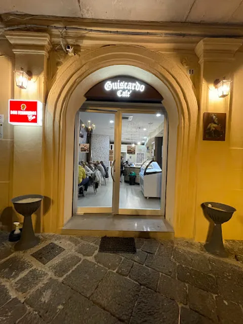 Guiscardo Cafè